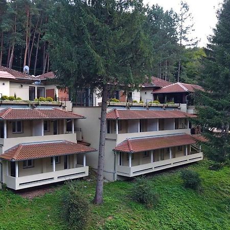 Restoran Sa Prenocistem Gornjak Krepoljin Exterior foto
